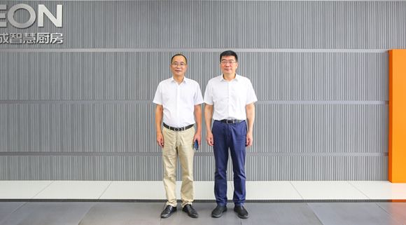 浙江省市場監(jiān)督管理局副局長章一文一行蒞臨科恩考察指導(dǎo)！