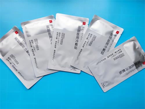 醫(yī)用冷敷貼面膜敷完要洗嗎？醫(yī)用冷敷貼面膜可以常用嗎？